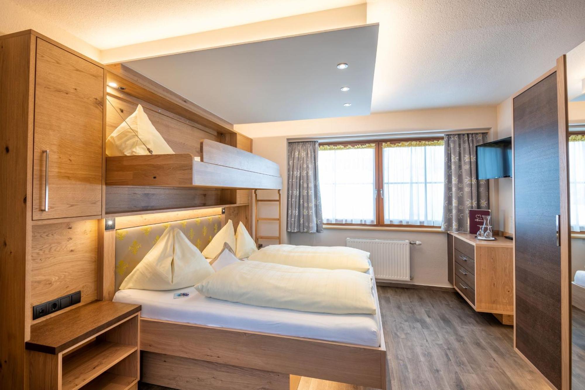 Bliem'S Familienhotel เฮาส์ อิม เอนน์สทาล ภายนอก รูปภาพ